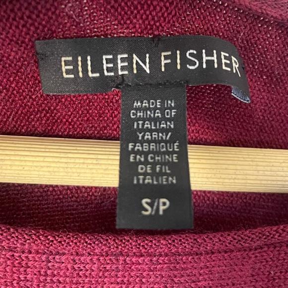 Eileen Fisher | Merino Wool Scoop Neck Sweater. Italian Yarn. Burgundy. Small - Picture 5 of 7